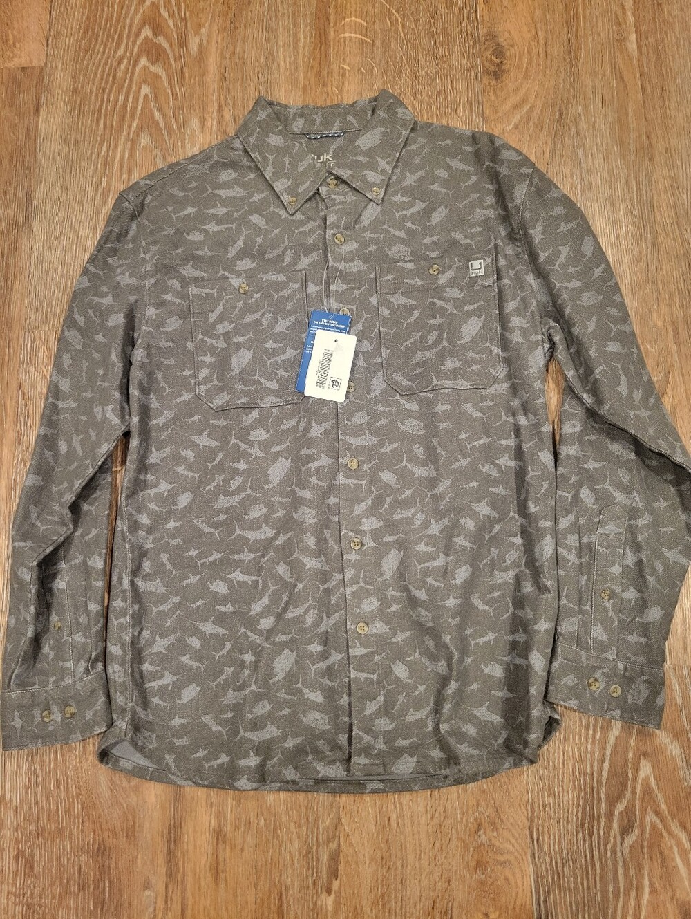 NWT Mens Small Huk Cheaspeake Flannel Shirt